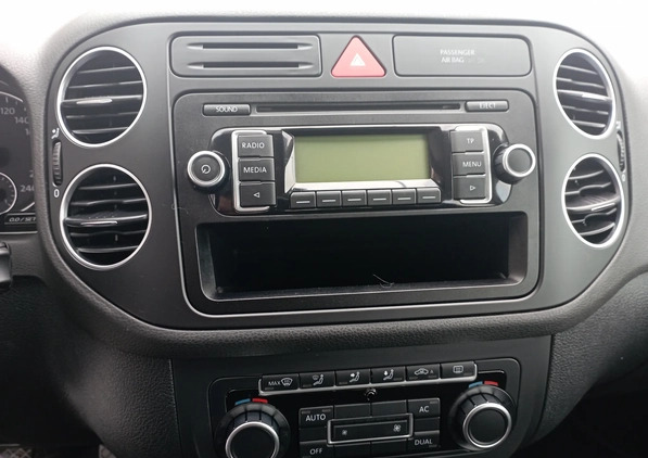 Volkswagen Golf Plus cena 21900 przebieg: 181200, rok produkcji 2009 z Brodnica małe 562